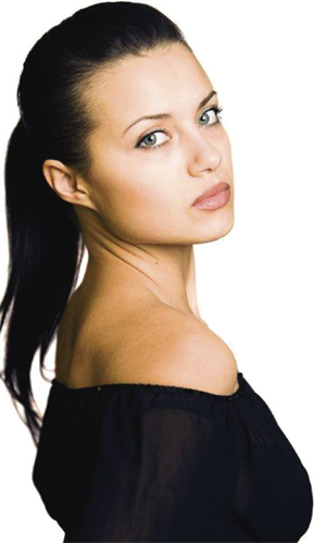 Sleek look hairstyle Sleek look hairstyle