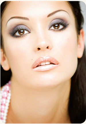  Mascara on Pageantry Magazine   Make Up Tips And How To  Makeup