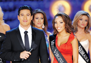 MAO 2010 Host Mario Lopez