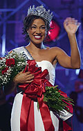 Marissa Whitlet waves to the crowd