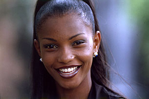 MISS WORLD 2001 — Miss Nigeria, Agbani Darego